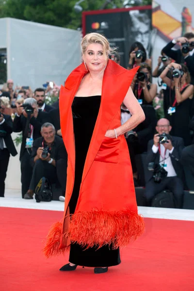 Venecia Italia Agosto Catherine Deneuve Asiste Estreno Película Verite Durante — Foto de Stock