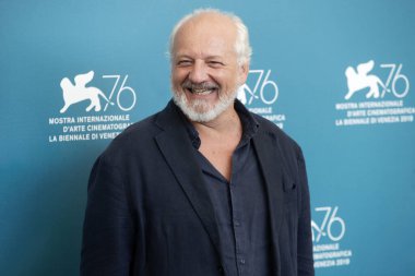 Vincent Nemeth, 31 Ağustos 2019 'da Venedik, İtalya' da düzenlenen 76. Venedik Film Festivali sırasında 