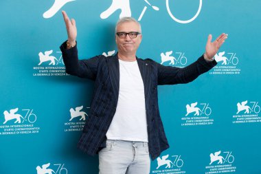 Massimo Ghini, 1 Eylül 2019 'da Venedik, İtalya' da düzenlenen 76. Venedik Film Festivali sırasında 
