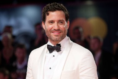 Edgar Ramirez, 1 Eylül 2019 'da Venedik, İtalya' da düzenlenen 76. Venedik Film Festivali sırasında 