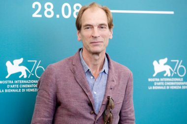 Venedik, İtalya - Eylül 03: Julian Sands, Venedik Film Festivali 'nin 76. günü Venedik, İtalya' da gerçekleştirilen 