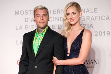 VENICE, İtalya - SEPTEMBER 04: Fedez ve Chiara Ferragni, 