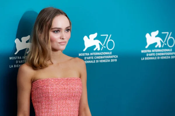 Venice Italy September Lily Rose Depp Attends Photo Call Movie — Stock Photo, Image