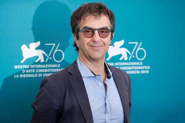 ⬇ Скачать Картинки Атом Эгоян, Стоковые Фото Атом Эгоян В Хорошем.