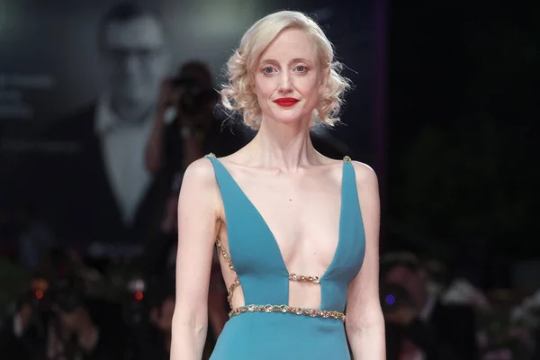 Andrea riseborough pics