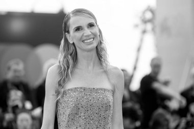 Emanuela Fanelli 29 Ağustos 2025 'te Venedik, İtalya' da düzenlenen 82. Venedik Uluslararası Film Festivali sırasında 