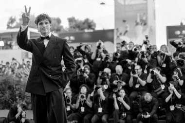30 Ağustos 2025 'te Venedik, İtalya' da düzenlenen 82. Venedik Uluslararası Film Festivali sırasında Jacob Elordi 