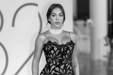 Georgina Rodriguez, 31 Ağustos 2025 'te Venedik Uluslararası Film Festivali sırasında İtalya Film Ödülleri heyetine katılıyor..