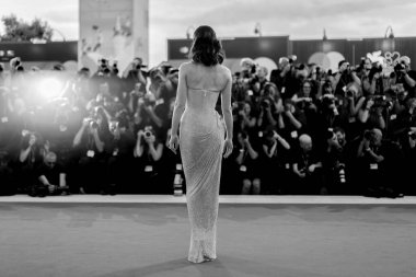 VENICE, İtalya - 1 Eylül 2025 tarihinde Venedik, İtalya 'da düzenlenen 82. Venedik Uluslararası Film Festivali sırasında Emily Blunt 