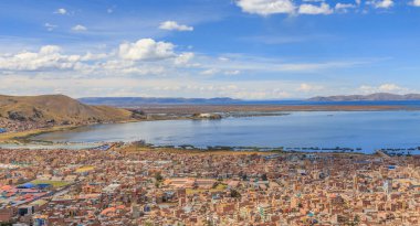 Peru 'nun Puno ve Titicaca Gölü Panoraması, Peru
