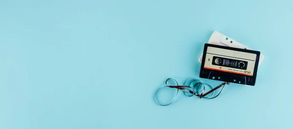 Yeşil arkaplandaki eski ses kaydı