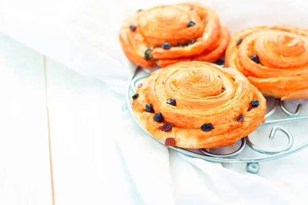 Dolci Focacce Con Uvetta Cannella Delizia Nel Gusto Solo Con — Foto Stock