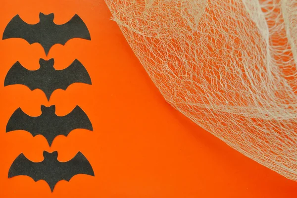Murciélagos Papel Negro Encuentran Sobre Fondo Naranja Con Telarañas — Foto de Stock