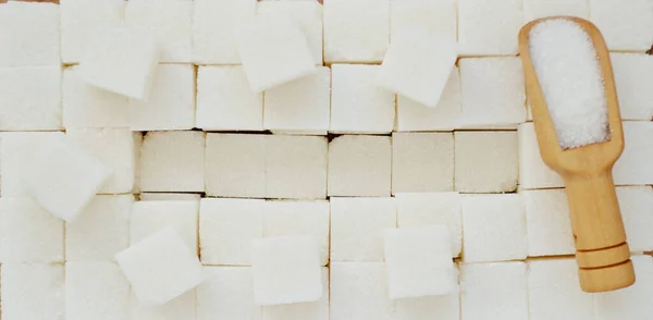 Finomított Cukor Egy Fából Készült Kanál Fénymásolóhellyel — Stock Fotó