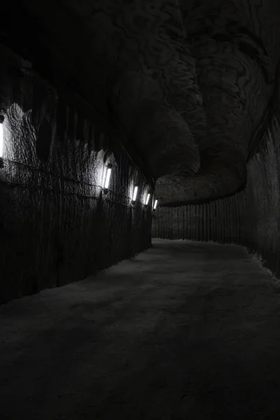 Mörkret Underground Korridor Eller Tunnel Salt Mine Upplyst Det Milda — Stockfoto