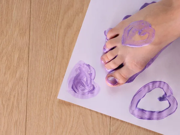 Children Foot White Piece Paper Lilac Paints Heart — Stock Photo, Image