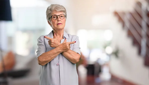 Beautiful Senior Woman Confused Decide Two Options Concept Indecision Home — Stock Photo, Image
