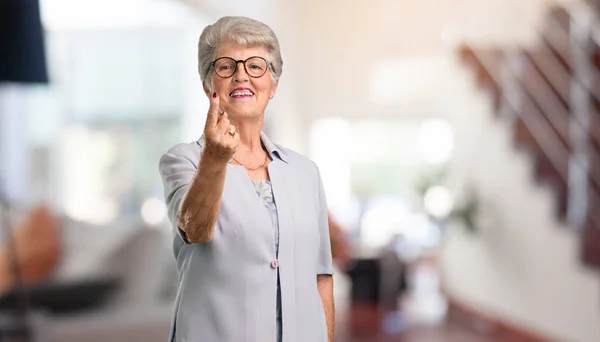 Beautiful Senior Woman Inviting Come Confident Smiling Making Gesture Hand — Stock Photo, Image
