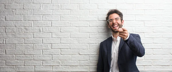 Young Friendly Business Man Shouting Laughing Making Fun Another Concept — Stock Photo, Image