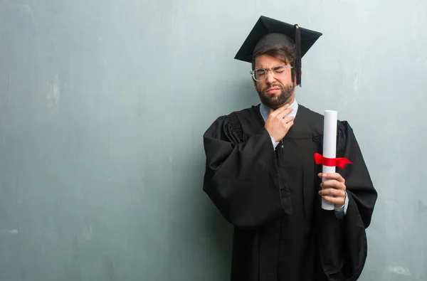 Young Graduated Man Grunge Wall Copy Space Sore Throat Sick — Stock Photo, Image