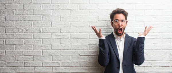 Young Friendly Business Man Crazy Desperate Screaming Out Control Funny — Stock Photo, Image