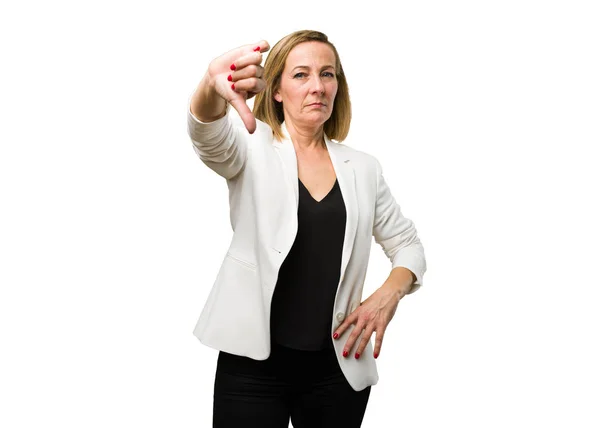 Blonde Mature Woman Doing Thumb — Stock Photo, Image