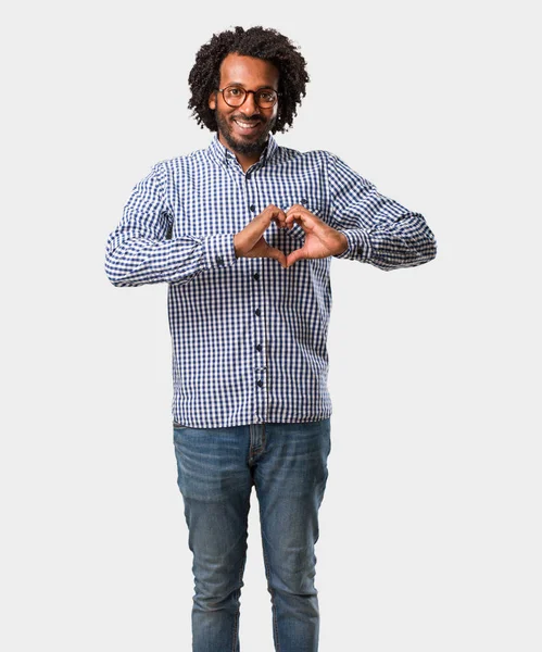 Hombre Afroamericano Negocios Guapo Haciendo Corazón Con Las Manos Expresando — Foto de Stock