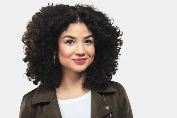 Jonge Vrouw Gelukkig Lachen — Stockfoto