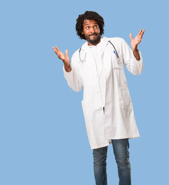 Handsome African American Medical Doctor Screaming Happy Surprised Offer Promotion — Stock Photo, Image