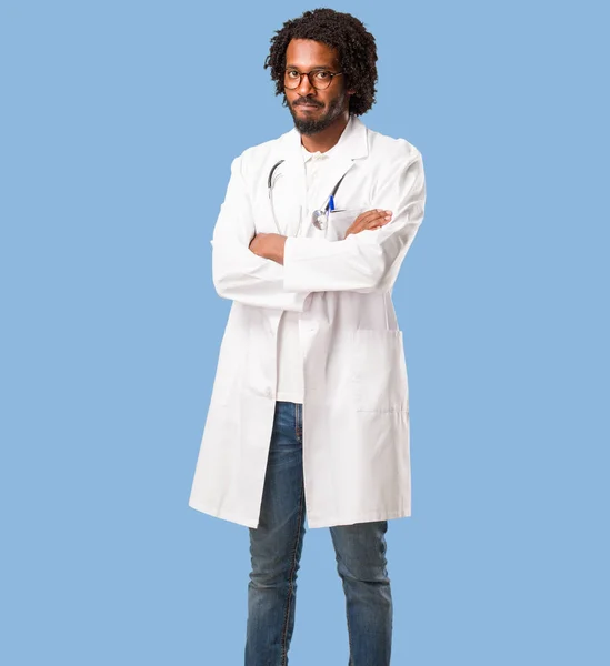 Bonito Médico Afro Americano Muito Zangado Chateado Muito Tenso Gritando — Fotografia de Stock