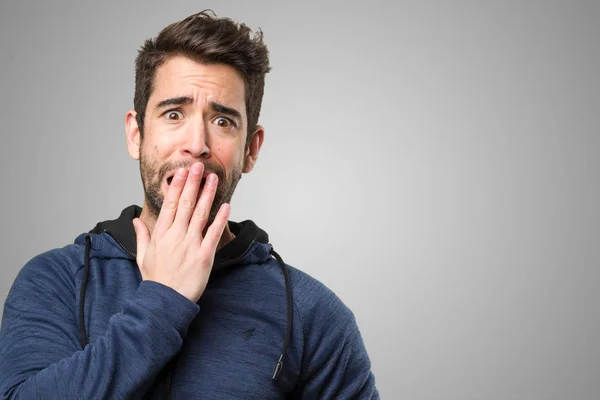 Surprised Young Man Grey Background — Stock Photo, Image