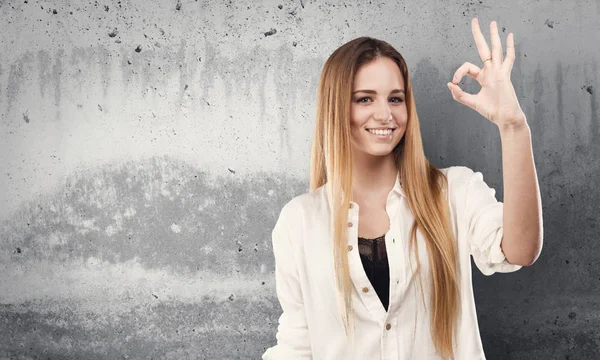 Pretty Young Woman Doing Okay Gesture Grunge Grey Background — Stock Photo, Image