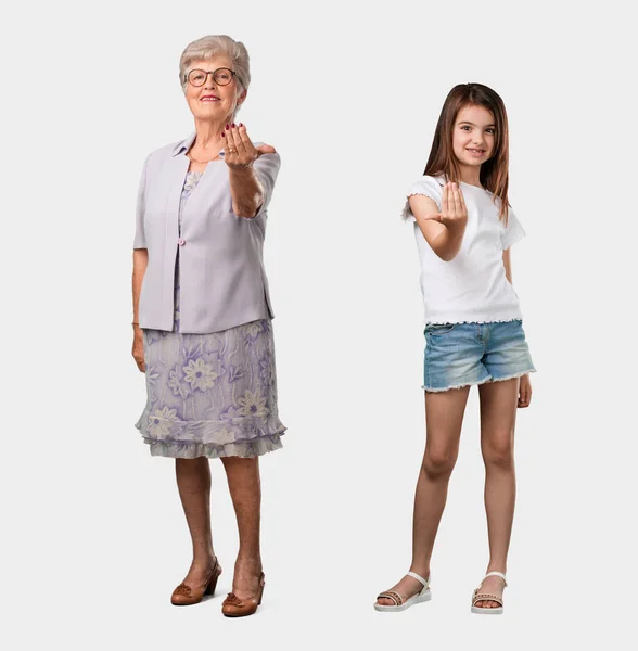 Full Body Elderly Lady Her Granddaughter Inviting Come Confident Smiling — Stock Photo, Image
