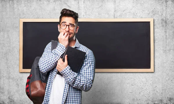 本を持って学生男 — ストック写真