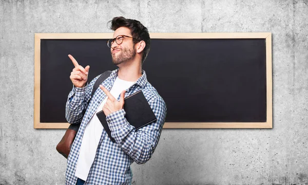 Estudiante Hombre Sosteniendo Libro — Foto de Stock