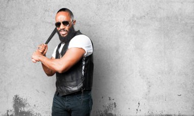 bir beysbol sopası ile deli zenci 