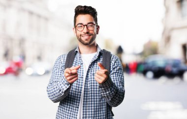 işaretleme ön arka plan bulanık genç adam