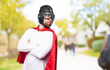 süper kahraman silah geçiş