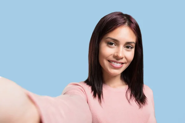 Young Pretty Woman Smiling Happy Taking Selfie Holding Camera Excited — Stock Photo, Image