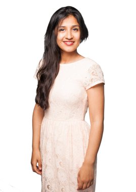 beyaz izole mutlu latin kadın