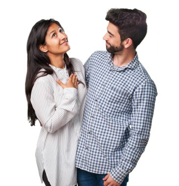 beyaz izole gurur genç çift 