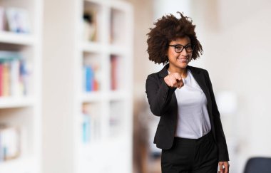 iş siyah kadın işaretçi açık