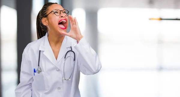 Portrait Young Black Doctor Woman Screaming Angry Expression Madness Mental — Stock Photo, Image