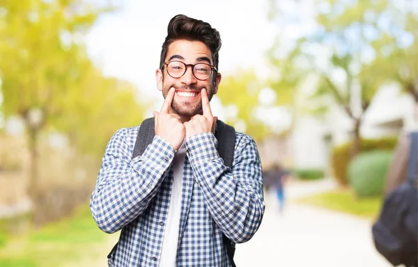 Άνθρωπος Ευτυχισμένος Φοιτητής Εξωτερικούς Χώρους — Φωτογραφία Αρχείου
