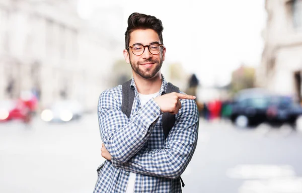 Student Mann Zeigt Raum — Stockfoto