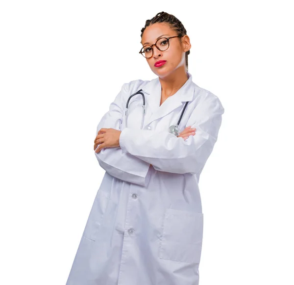 Προσωπογραφία Γυναίκας Νεαρό Μαύρο Γιατρό Πολύ Θυμωμένος Και Αναστατωμένος Πολύ — Φωτογραφία Αρχείου