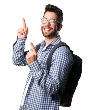 Genç adam izole üzerinde beyaz arka plan dans