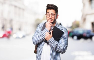 bir kitap öğrenci adam