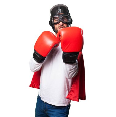 süper kahraman boks beyaz arka plan üzerinde izole eldivenler