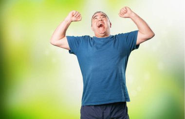 Olgun adam kazanan jest